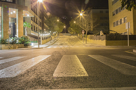 城市夜晚道路高清图片下载-正版图片500825311-摄图网