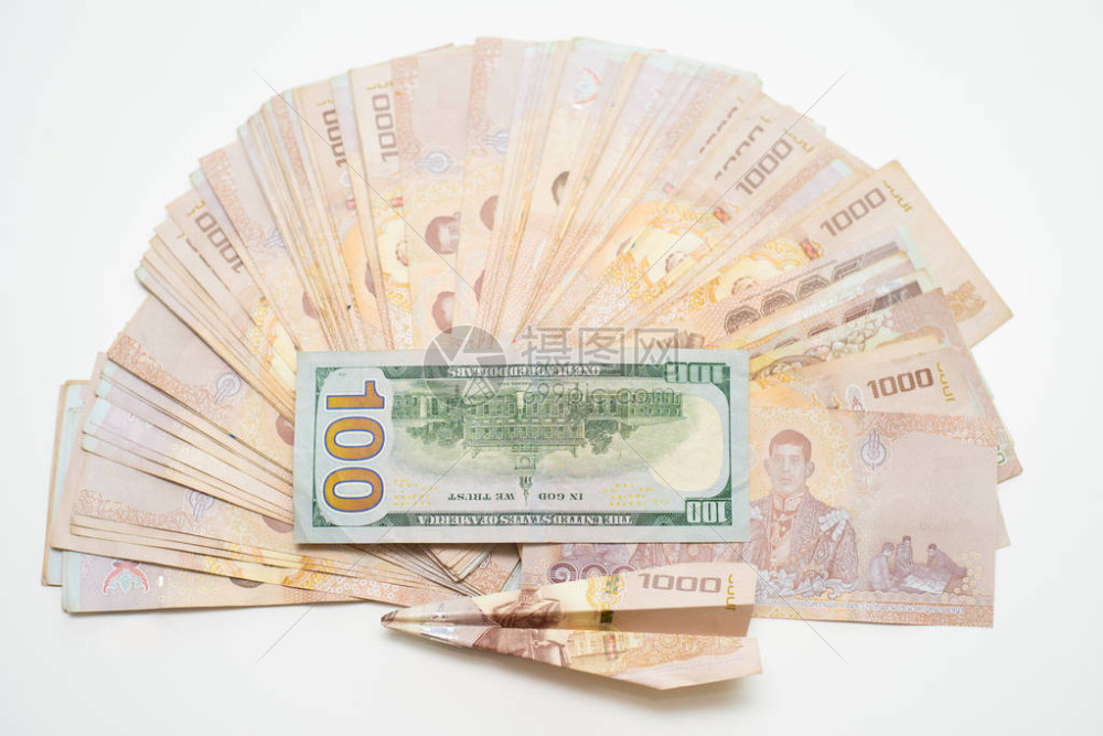 泰币1000铢和100美元泰国钞票背景高清图片下载-正版图片504563909-摄图网