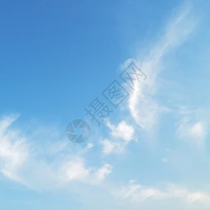 蓝蓝的天上白云飘图片_蓝蓝的天上白云飘素材_蓝蓝的天上白云飘高清图片